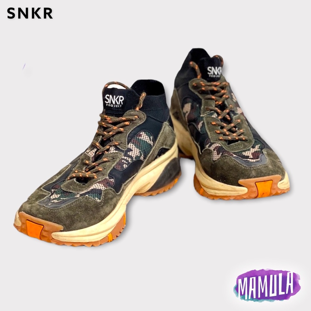 SNKR Project Sneakers Men’s Size 10